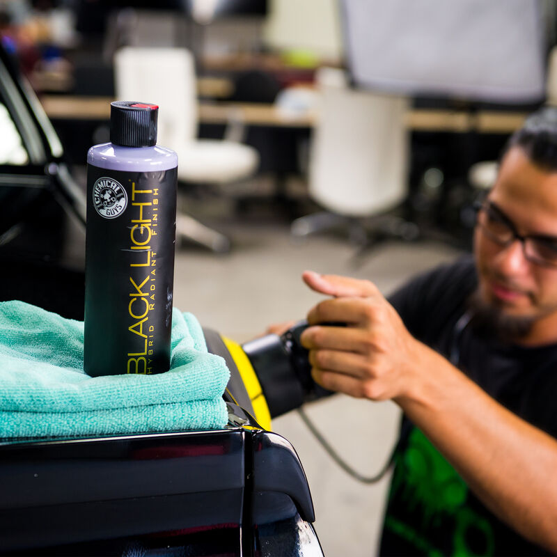 Chemical Guys Black Light Hybrid Radiant Finish Glaze & Sealant 473ml