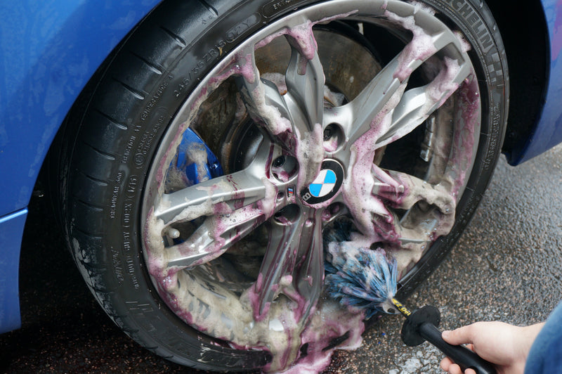 High Definition Detail BrakeThrough (Wheel Shampoo)
